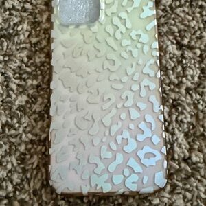 NWOT Iridescent leopard Phone 12 Case